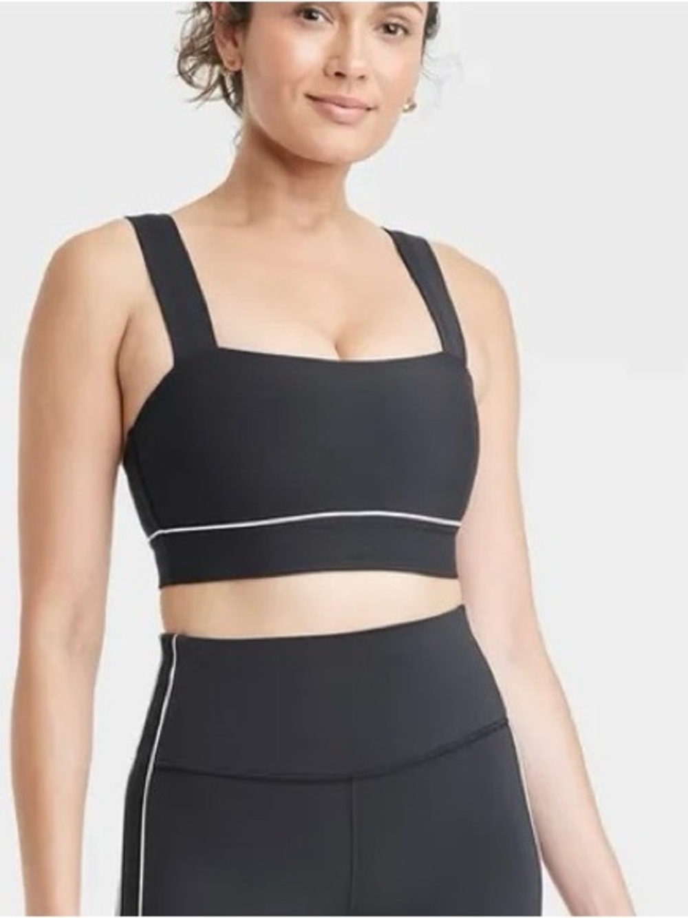 All In Motion Everyday Piped Square Neck Sports‎ Bra in Black Women’s Size M